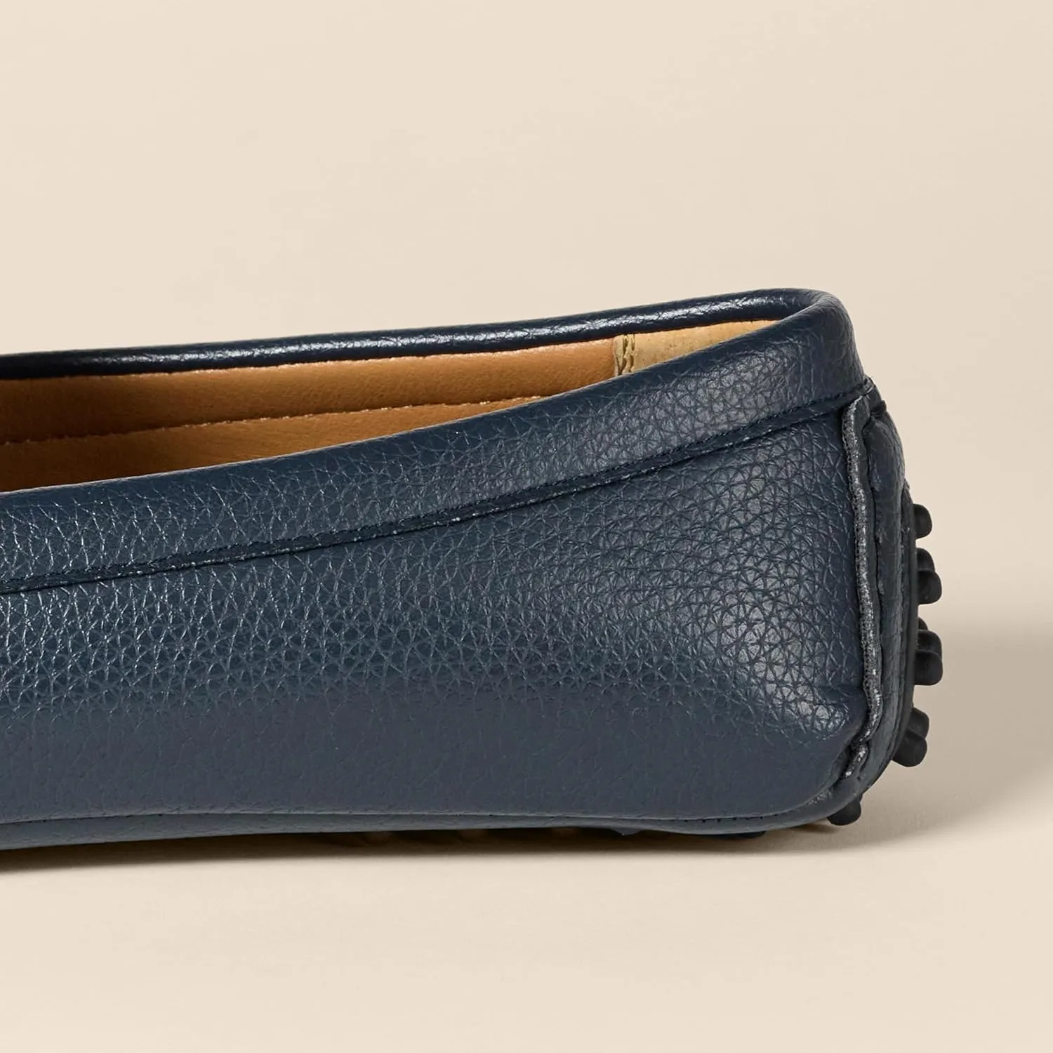 Amazon Essentials Men's Driving Moc Loafers