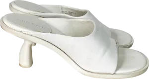 Charles & Keith White Alma Thong Mules UK 6 EU 39 👠