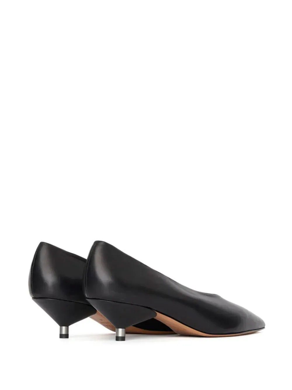 Ebisa pumps