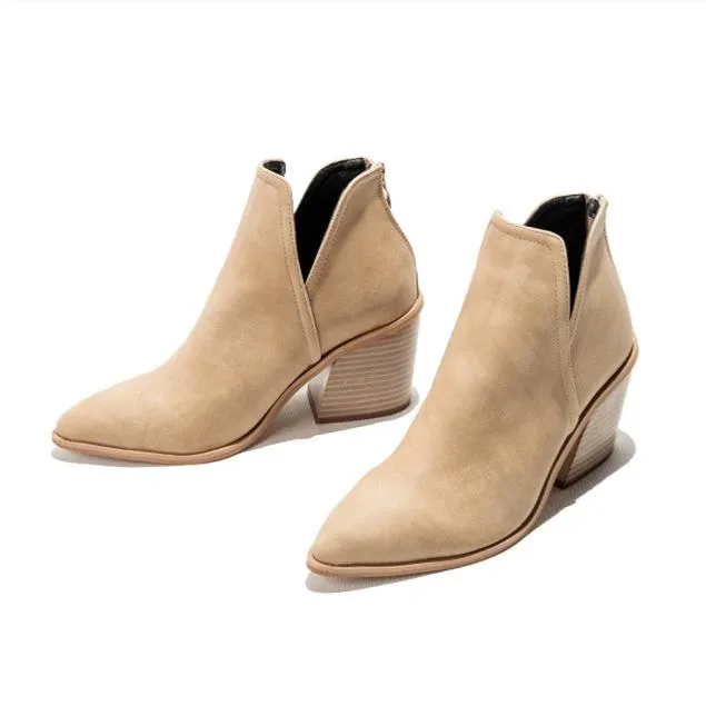 Women's side v cut stacked block heel pointed toe ankle booties